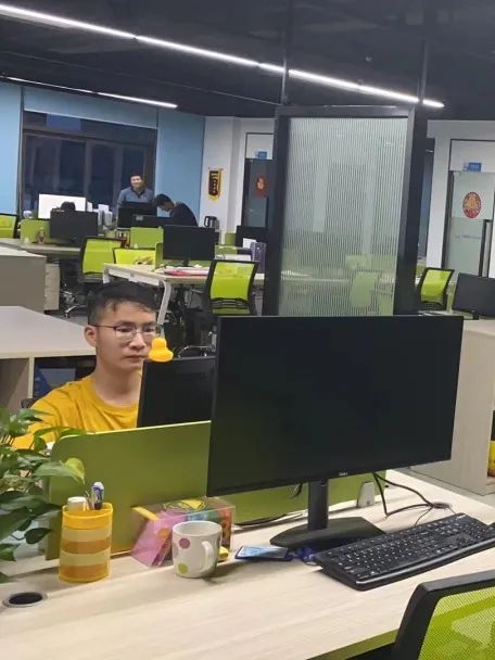 奋战一线丨437ccm必赢国际人的假期这样过